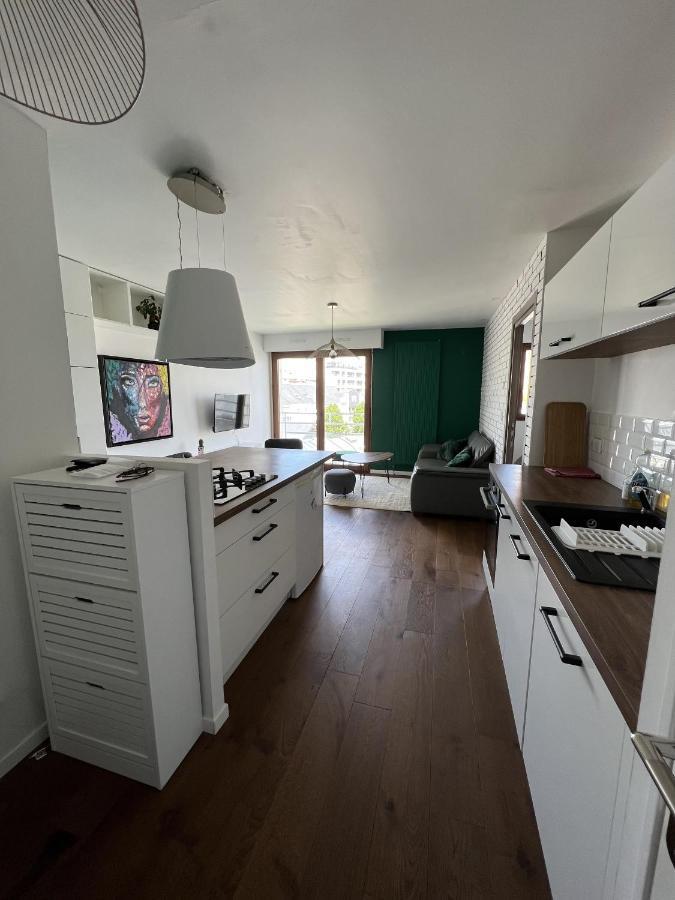 Appartement Accueillant, Tres Bien Situe ナント エクステリア 写真